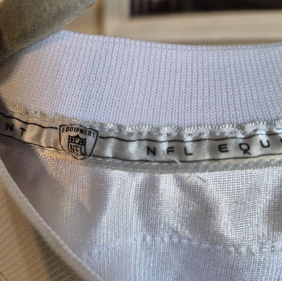 Kids White and Green Sports Jersey - Picture 7 of 8